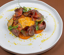 Вителло тоннато, желтые томаты