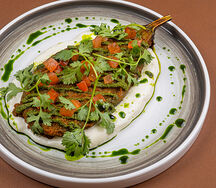 Баклажан, чимичурри, пармезан