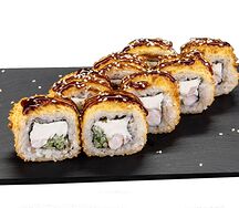 Жареный ролл с креветкой