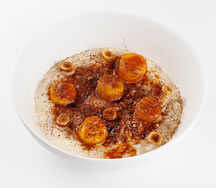 Рисовая каша с бананом и соленой карамелью 