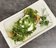 Тартин с запеченным перцем