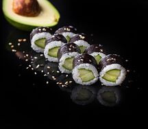 Маки с огурцом