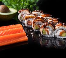 Канада с лососем