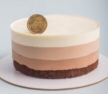 Три шоколада