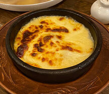 Сулугуни жареный с помидорами