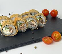 Жареный ролл с угрем