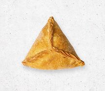 Треугольник с курицей и картофелем