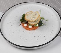 Тар тар из лосося