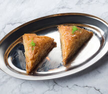 Пахлава с орехами