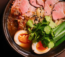 Рамен с ростбифом 