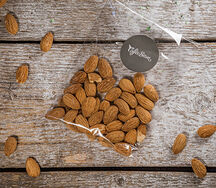 Орехи миндаль с морской солью