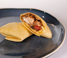 Буррито с курицей и грибами