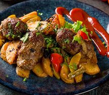 Люля-кебаб по-домашнему с гарниром