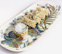 Горячий с креветкой ролл