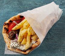 Гирос с бифтеки с сыром