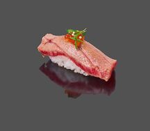 Опаленные суши нигири Bluefin O-Toro