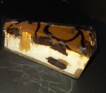 Чизкейк Брауни с карамелью