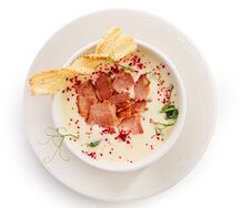 Сырный крем-суп с топпингом