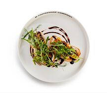 Брускетта с уткой