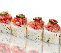 Ролл с тартаром из тунца