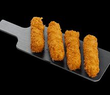 Сырные палочки в клюквенно-апельсиновом соусе