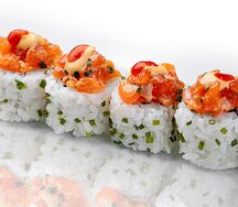 Ролл с тартаром из лосося