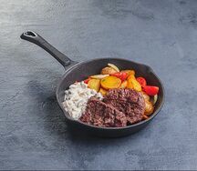 Медальоны на шипящей сковородке