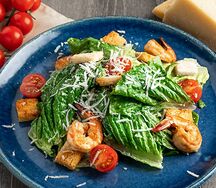 Салат Цезарь с курицей