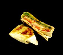 Тортилья-бургер с курицей