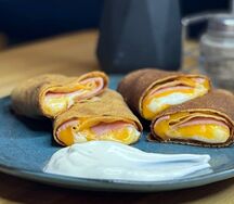 Блинчики с ветчиной и сыром