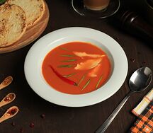 Том ям с лососем