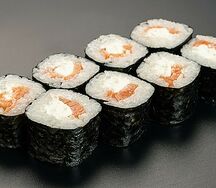 Ролл сливочный с лососем