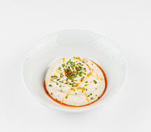 Фета с томатами и каперсами