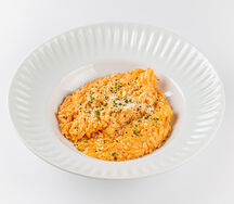 Орзо с креветками и сливочным биском