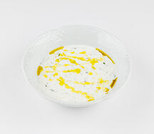 Дзадзики с маслом из трав