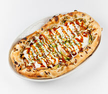 Угорь, авокадо, страчателла