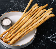 Домашние гриссини с трюфельным кремом