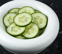 Огурец свежий