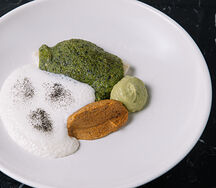 Чёрная треска с морковным пате и картофельным муссом