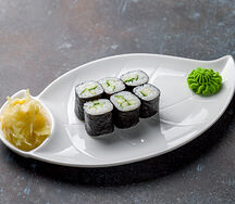 Мини-ролл с огурцом