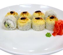 Запеченный ролл Сырный