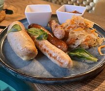 Ассорти колбасок гриль к пенному