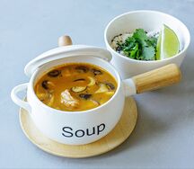 Том ям с галангалом и шиитаке