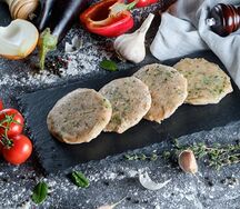 Биточки из индейки со шпинатом