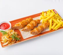 Люля-кебаб из курицы с картофелем фри