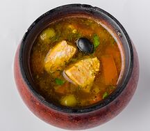 Киндзмари в горшочке