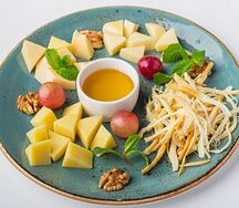 Сырное ассорти