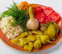 Ассорти из солений