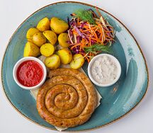 Купаты из курицы с мини-картофелем