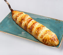 Сулугуни на вертеле